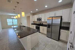 2246 Waukegan Dr, Kissimmee, FL 34758 - Photo 7