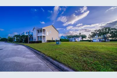 1523 Fairview Circle, Kissimmee, FL 34747 - Photo 9