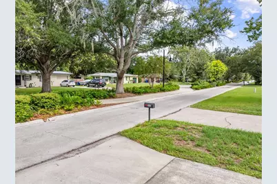 325 Florida Avenue, Saint Cloud, FL 34769 - Photo 9