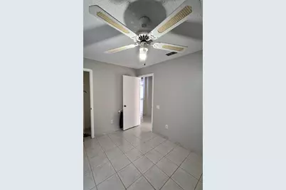 2240 Stonehedge Loop, Kissimmee, FL 34743 - Photo 9