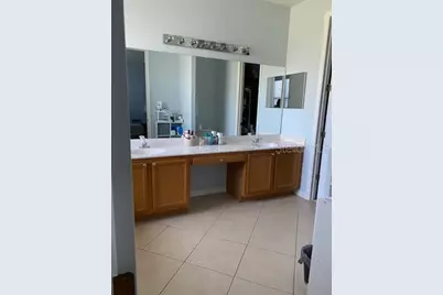 10076 Silver Laurel Way, Orlando, FL 32832 - Photo 9