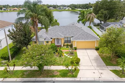 2803 Middleton Circle, Kissimmee, FL 34743 - Photo 3