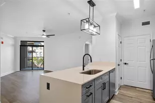 911 N Orange Ave, Orlando, FL 32801 - Photo 5