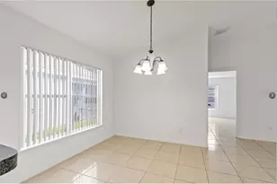 108 Sundown Ct, Davenport, FL 33896 - Photo 7