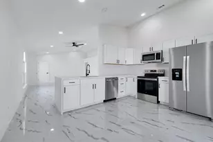 2455 Parsons Pond Cir, Kissimmee, FL 34743 - Photo 11