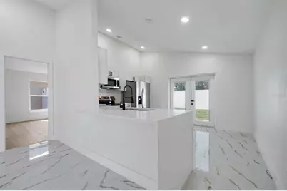 2455 Parsons Pond Circle, Kissimmee, FL 34743 - Photo 9