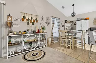 4806 Cumbrian Lakes Dr, Kissimmee, FL 34746 - Photo 9