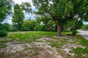 11613 Rancho Dr, Leesburg, FL 34788 - Photo 1