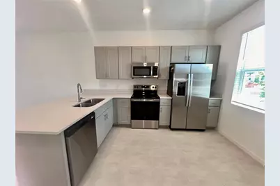 3200 Skyline Loop, Kissimmee, FL 34758 - Photo 3