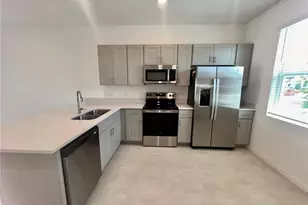 3200 Skyline Loop, Kissimmee, FL 34758 - Photo 3