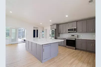 31439 Stirrup Lane, Wesley Chapel, FL 33543 - Photo 11