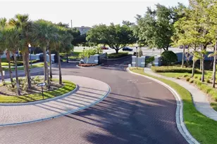 10946 Savannah Wood Dr, Orlando, FL 32832 - Photo 31