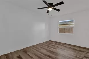 2433 Benjamin Dr, Kissimmee, FL 34744 - Photo 19