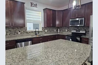 2732 E Lake Pointe Drive, Kissimmee, FL 34744 - Photo 17