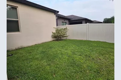 2732 E Lake Pointe Drive, Kissimmee, FL 34744 - Photo 41
