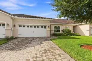 2260 Painter Ln, Kissimmee, FL 34741 - Photo 3