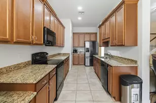 2260 Painter Ln, Kissimmee, FL 34741 - Photo 17