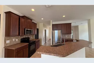 3107 Harris Park Way, Kissimmee, FL 34758 - Photo 9