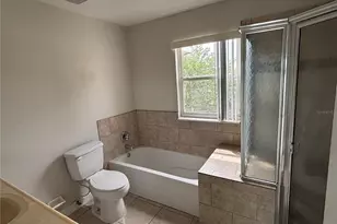 246 Dawn Ct, Kissimmee, FL 34743 - Photo 17