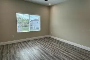 1915 Greenbriar Ter, Davenport, FL 33837 - Photo 5