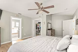 2001 Magnolia Dr, Clearwater, FL 33764 - Photo 13