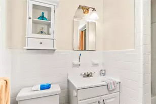 2001 Magnolia Dr, Clearwater, FL 33764 - Photo 21