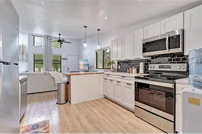 415 S Lancelot Avenue, Orlando, FL 32835 - Photo 9