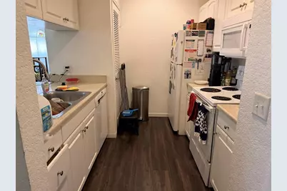 860 N Orange Avenue #379, Orlando, FL 32801 - Photo 9