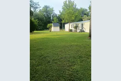 105 Canary Lane, Satsuma, FL 32189 - Photo 27