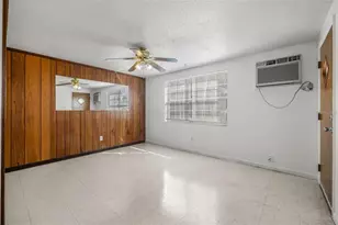 9610 N 12th St, Tampa, FL 33612 - Photo 13