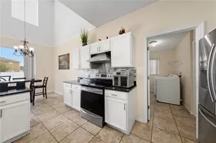 525 Viceroy Ct, Kissimmee, FL 34758 - Photo 15