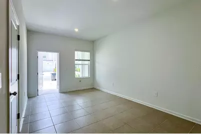 2607 Skyline Loop, Kissimmee, FL 34758 - Photo 9