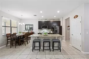 2438 Seven Oaks Dr, Saint Cloud, FL 34772 - Photo 11
