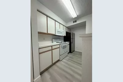 2208 Antigua Place #914, Kissimmee, FL 34741 - Photo 17