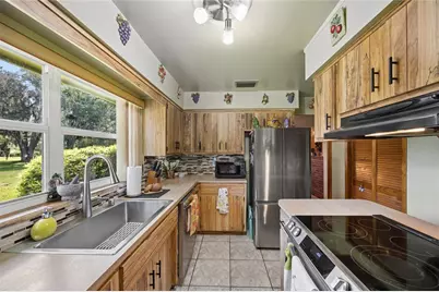 4285 Shamrock Drive, Mims, FL 32754 - Photo 9