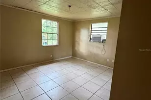9314 Mango St, New Port Richey, FL 34654 - Photo 3