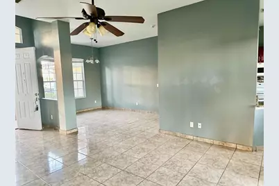 421 Bay Leaf Drive, Poinciana, FL 34759 - Photo 5