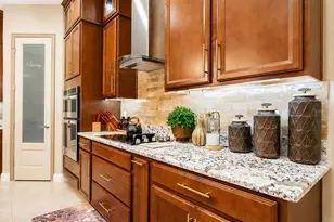 13139 Bromborough Dr, Orlando, FL 32832 - Photo 9