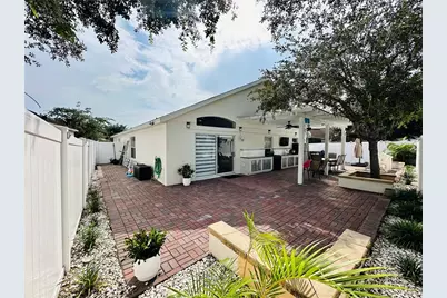 8885 Palisades Beach Avenue, Orlando, FL 32829 - Photo 31