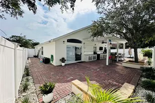 8885 Palisades Beach Ave, Orlando, FL 32829 - Photo 31