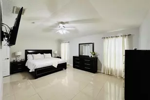 8885 Palisades Beach Ave, Orlando, FL 32829 - Photo 15