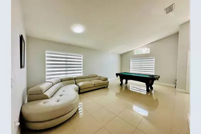 8885 Palisades Beach Avenue, Orlando, FL 32829 - Photo 11