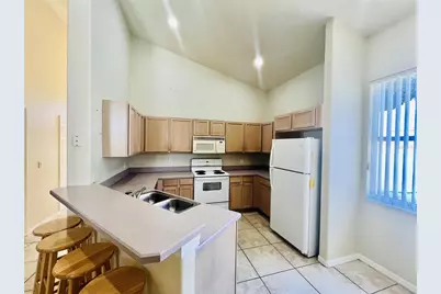 2565 Bear Creek Court, Kissimmee, FL 34747 - Photo 3