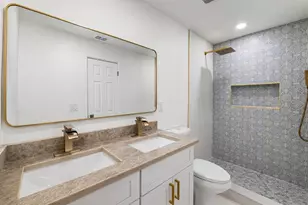 3503 S Crystal Lake Dr, Orlando, FL 32806 - Photo 15