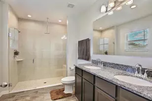 492 Pinecrest Loop, Davenport, FL 33837 - Photo 13