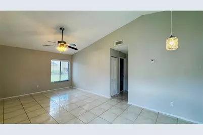 4415 Pinebark Avenue #48-4, Orlando, FL 32811 - Photo 3