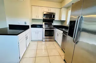 4415 Pinebark Ave, Orlando, FL 32811 - Photo 5