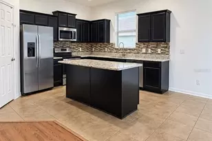 3818 Spirited Cir, Saint Cloud, FL 34772 - Photo 3