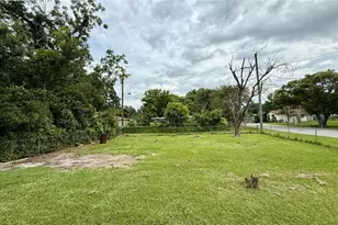 202 E Polk St, Auburndale, FL 33823 - Photo 11