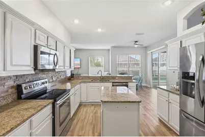 340 Ballyshannon Drive, Davenport, FL 33897 - Photo 13